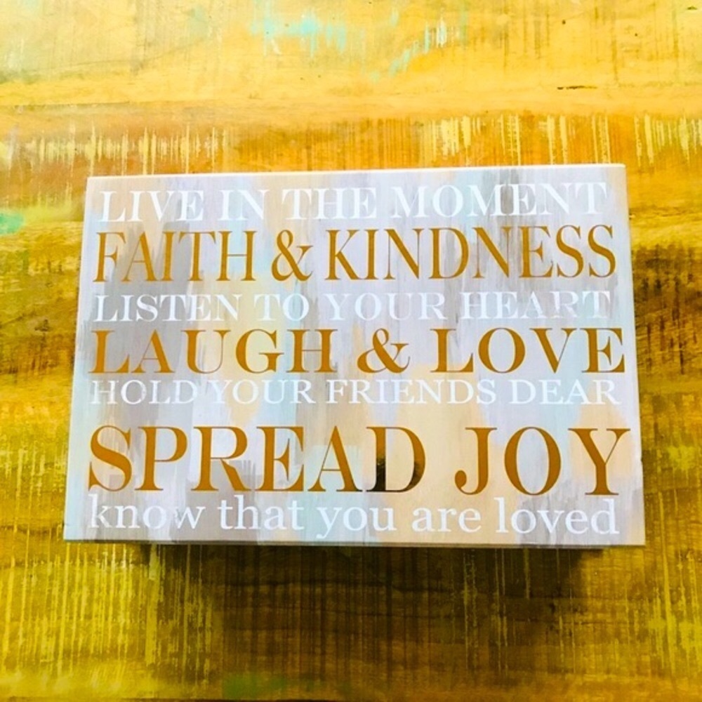 🌺4 Items 25$🌺 Tri-Coastal Storage Box - Positive Affirmations NWT